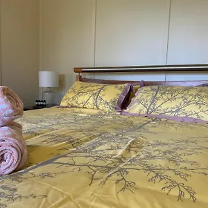Flame Hill Vineyard Guest house Montville