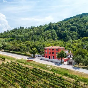 ** Affittacamere Casa Rossa Croazia